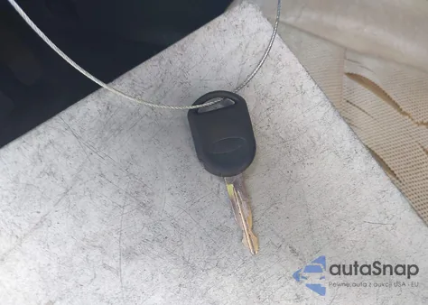 2008 Ford Taurus X Limited z USA, uszkodzony, nr VIN 1FMDK03WX8GA25921